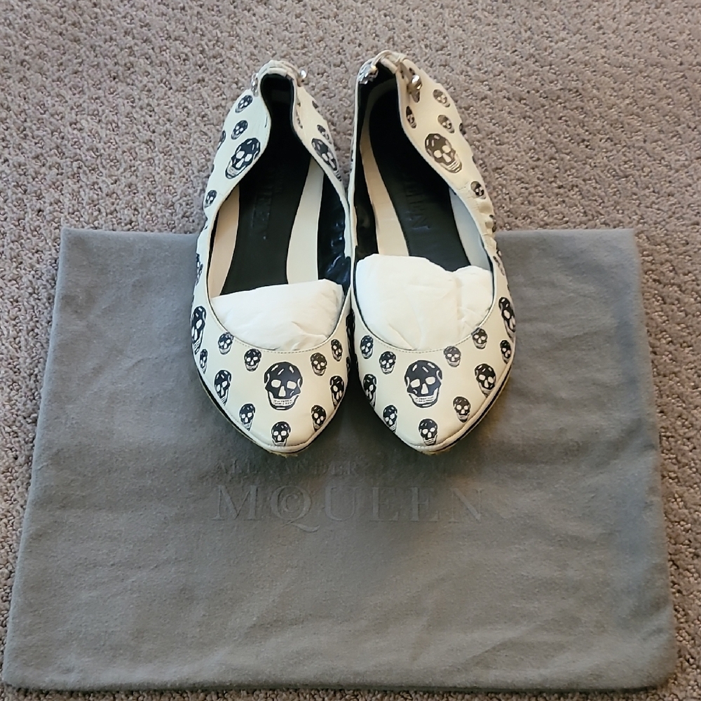 Alexander McQueen Women's Flats
